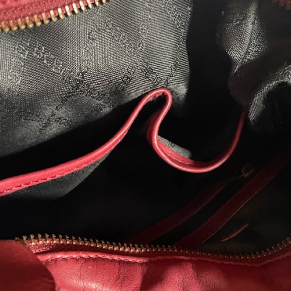 BCBG Max Azria Leather Purse in Burgundy 6 pockets! - Picture 7 of 7